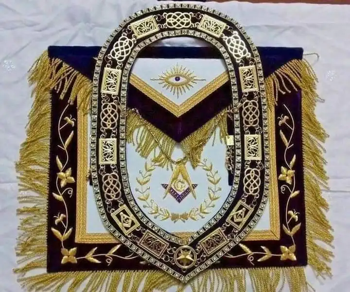 
 Ошейники с цепочкой Masonic Regalia  