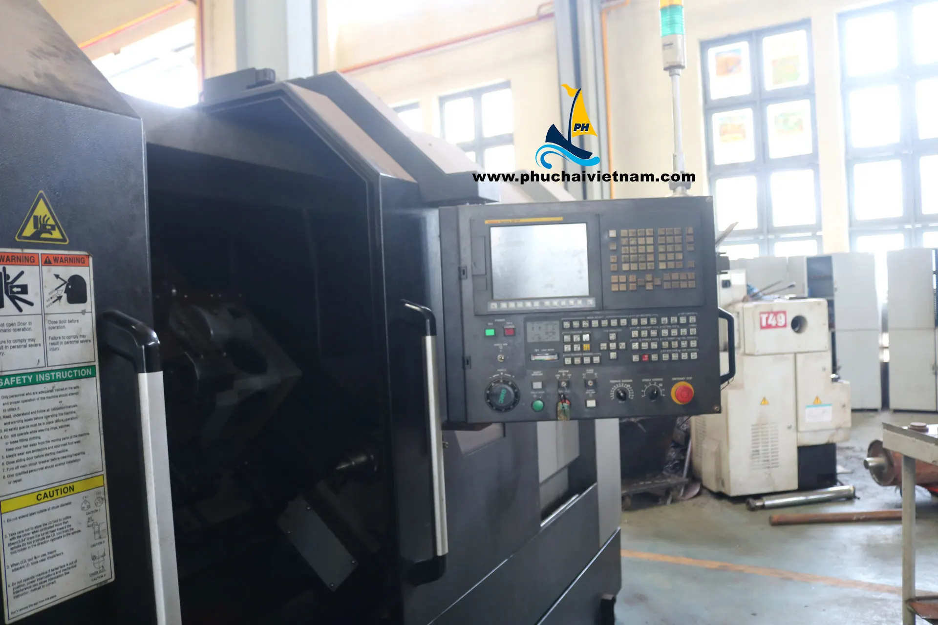 Vietnam VIP CNC Machine Turning Lathe Inclined Bench Lathes Full Automatic Slant Bed Metal CNC lathe and grind machine