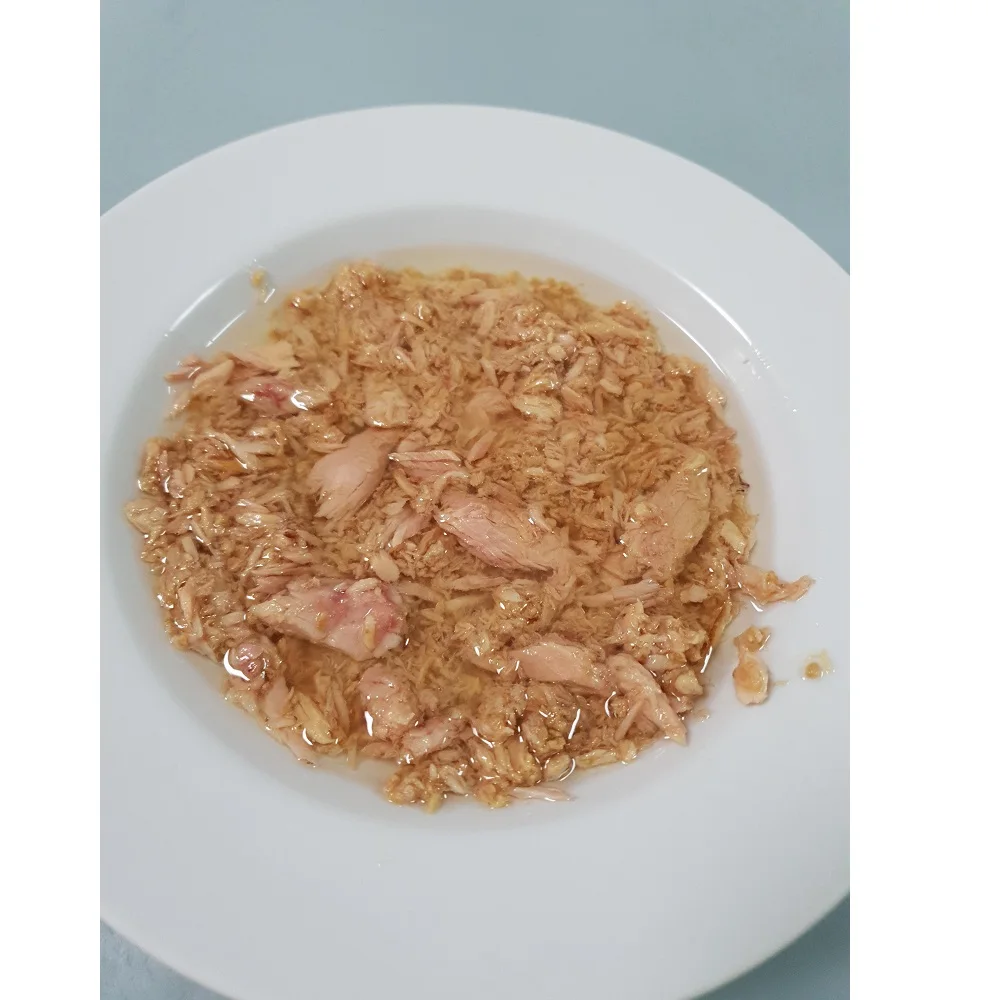 Hot Selling Healthy & Delicious Seafood Canned Light Meat Tuna Flakes 65g to 1885g From Thailand Supplier