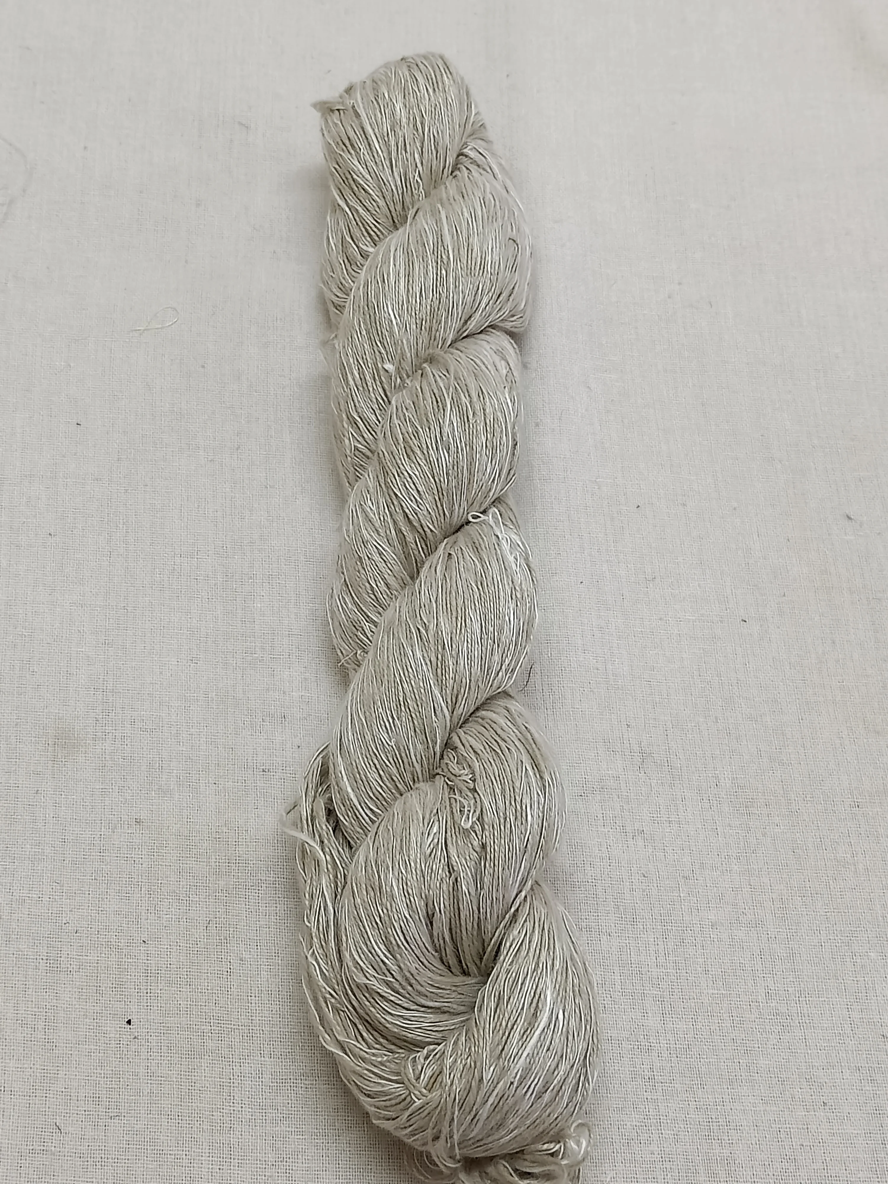Natural Linen Yarn with Slub Made From 100% Fiber Available in 100 Gram Skeins