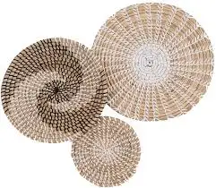 Natural round seagrass woven basket hanging wall decor for house , restaurant, kitchen
