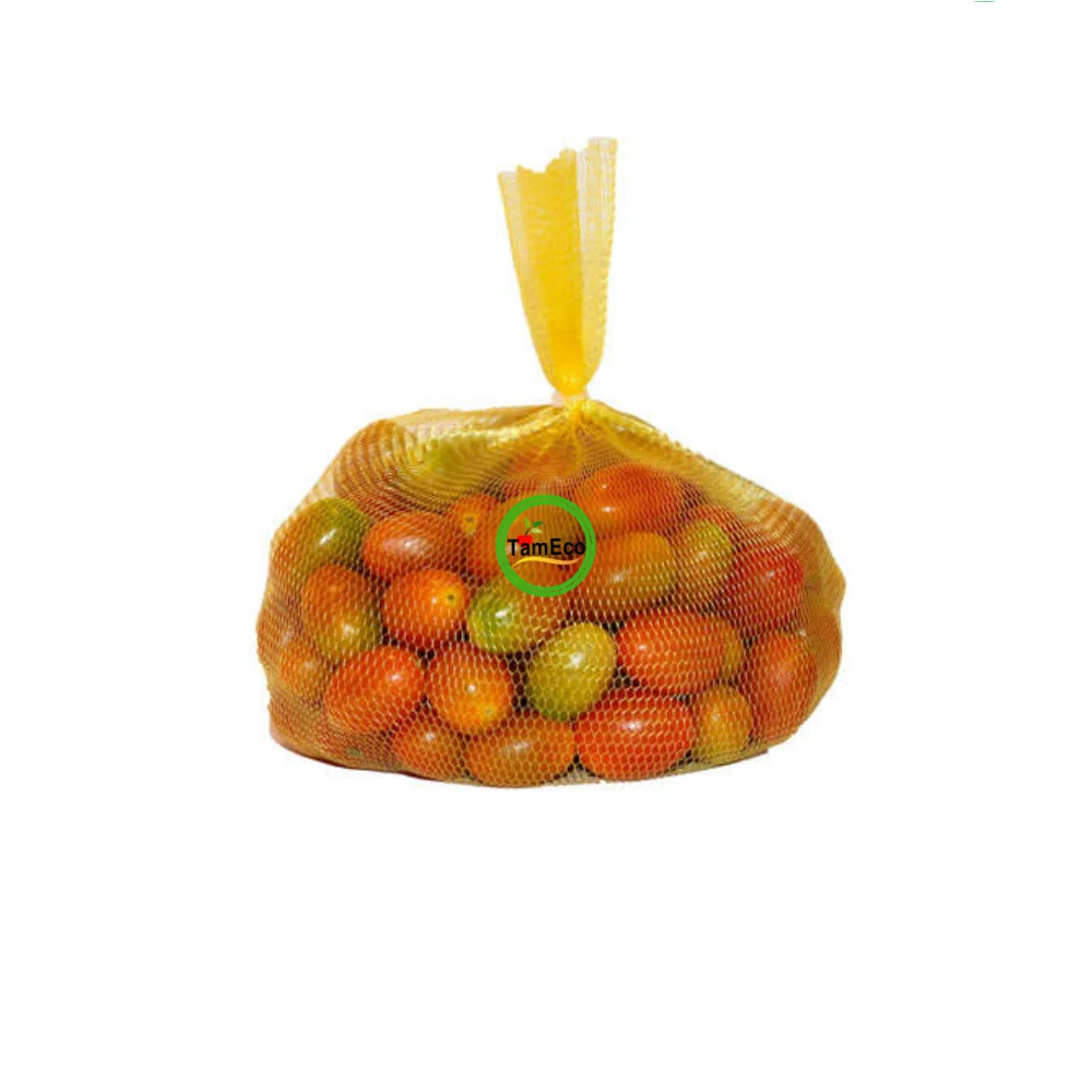 Вьетнамские здоровые овощи и фрукты овальной круглой формы, свежие и органические помидоры в упаковке