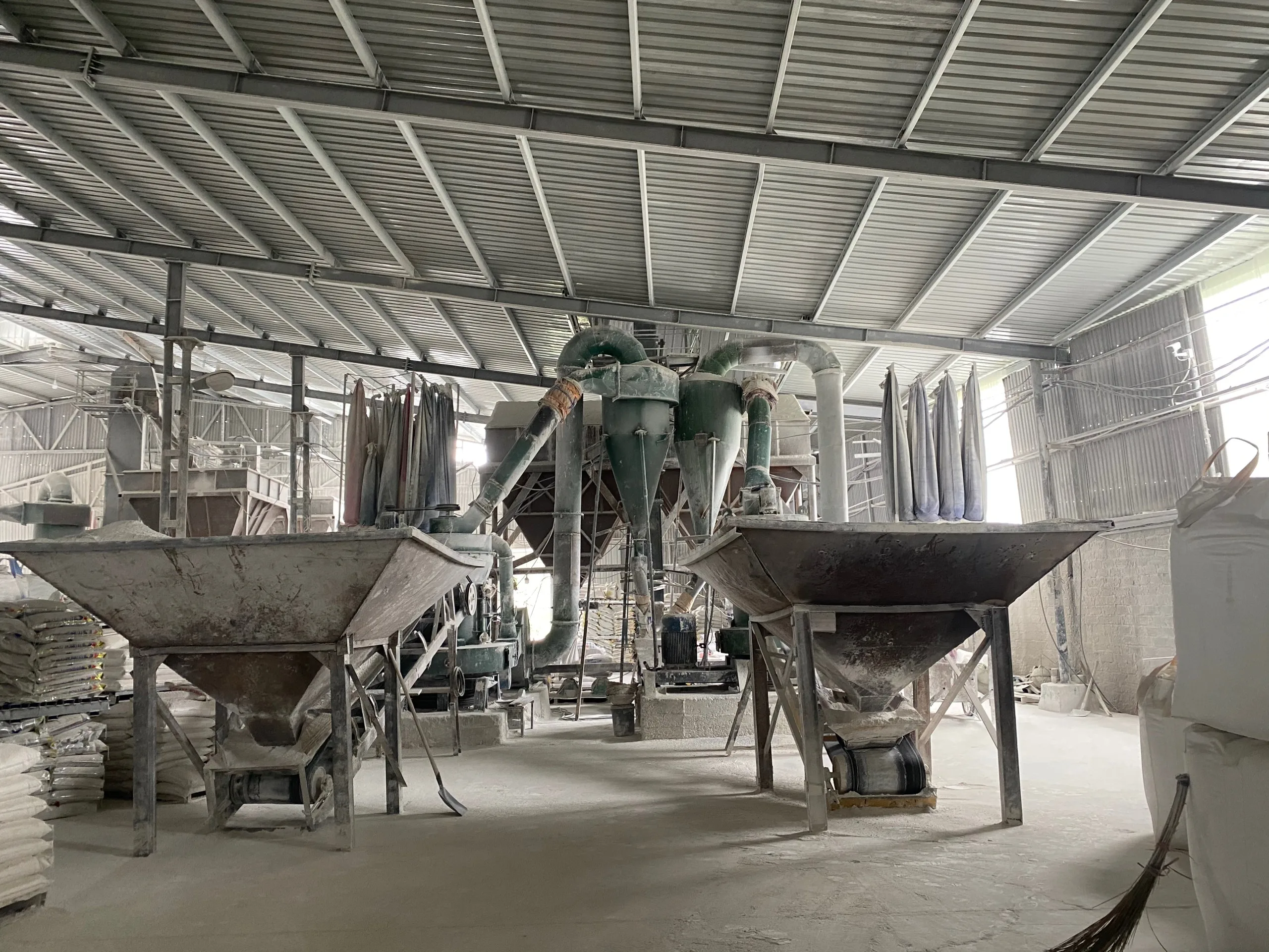 Best Price Good Quality Quick Lime size 10-60mm // Calcium Oxide CaO 90% Min // Viet Nam Supplier