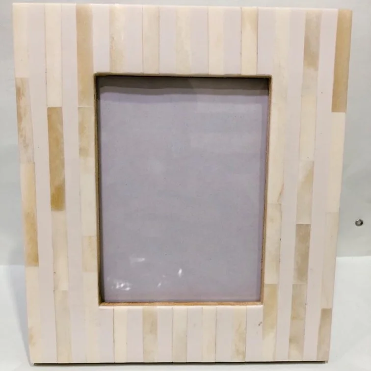 Natural Wooden Photo Frame Table Decor for your Marriage Gift in United States For Special Day Direct From Manufacture.