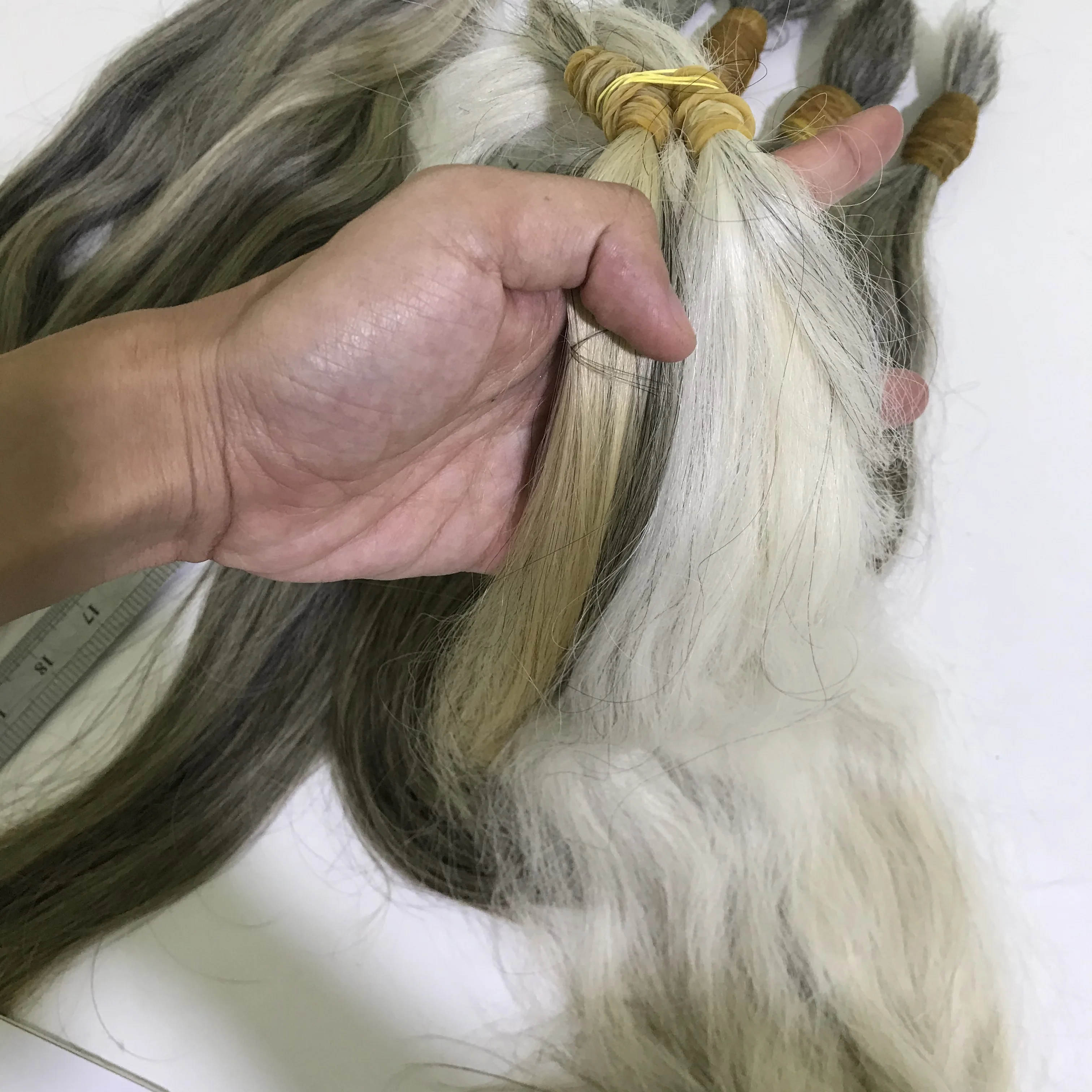 Grey hair bulk from old women, natural white grey hair bulk, unprocessed grey hair of Human Hair Vietnam