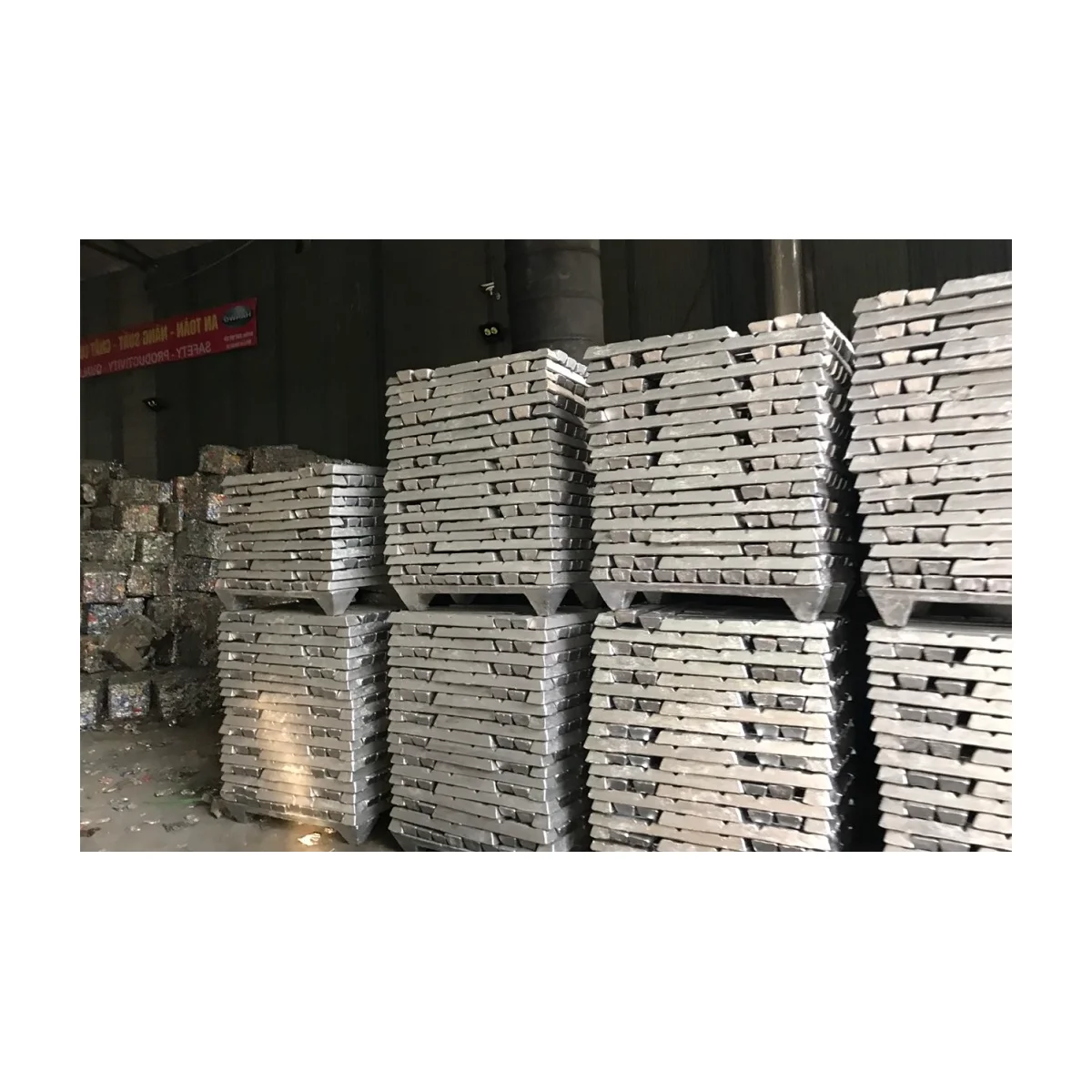 
 Вторичный 0.35% макс Fe Сплав 85% чистота 4000 Серия Алюминий 6063 слитки  