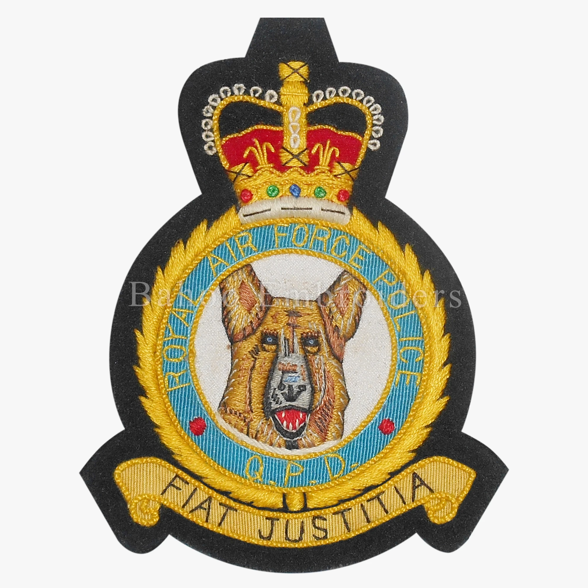 ROYAL AIR FORCE BADGE - HAND EMBROIDERED