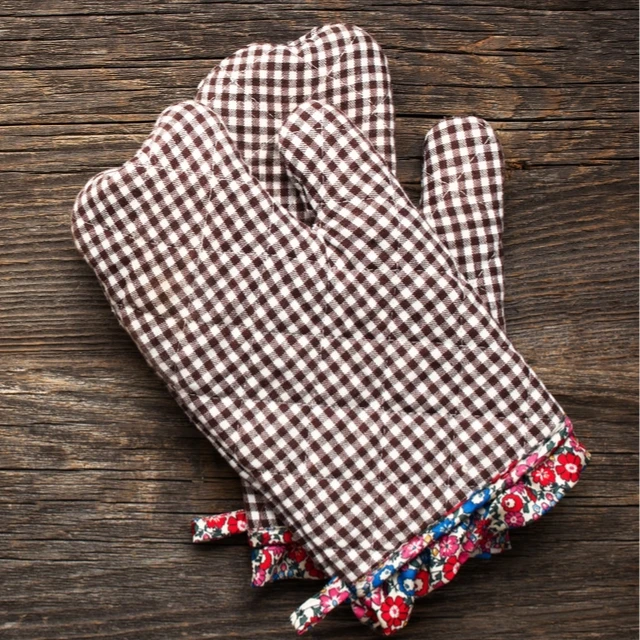 Personalized Oven Mitts for Hotel Use Printed Design Colorful Mitten Multi Purpose