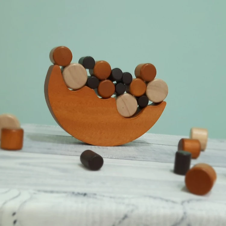 Best Seller Moon Equilibrium Game Moon Wooden Stacking Blocks Balancing Game For Baby Toys Wooden