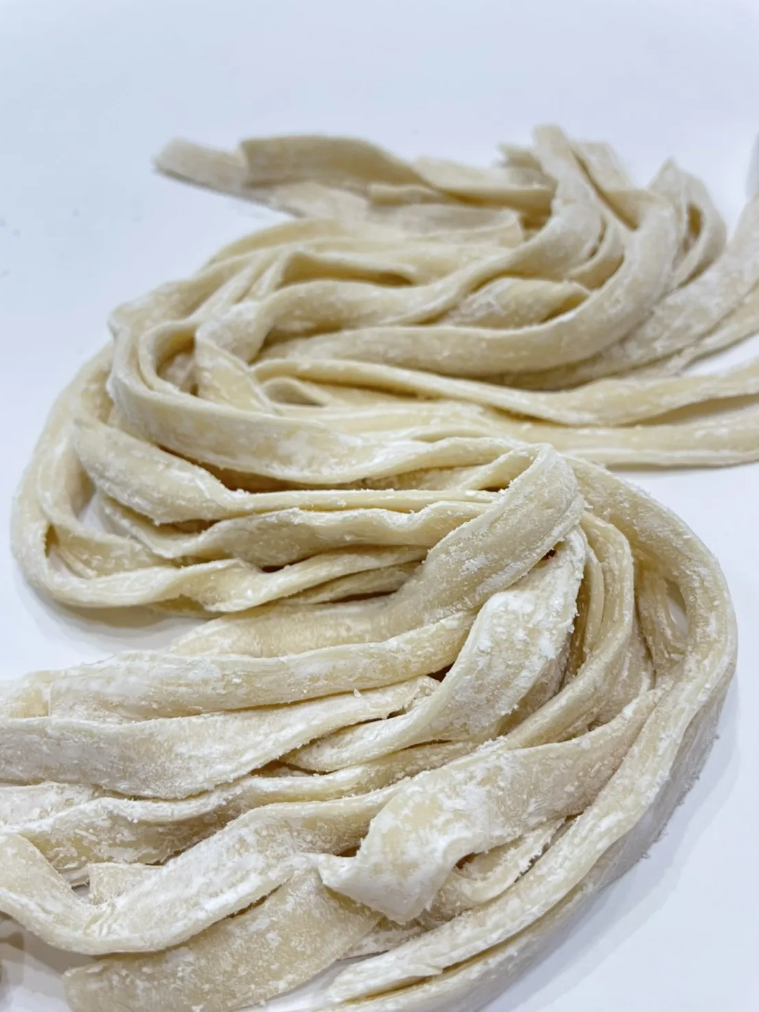 Волнистая поверхность лапша