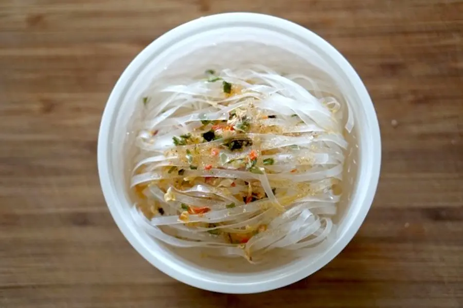 dried instant pho.jpg