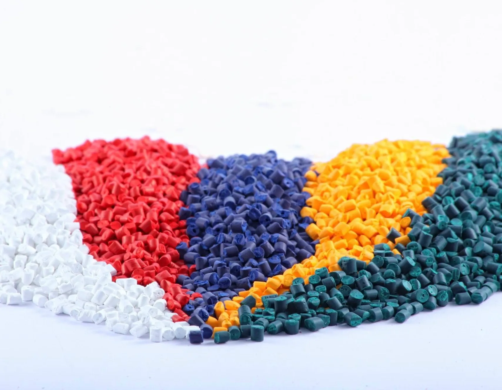 Высококачественное жесткое ПВХ-соединение для труб, размер на заказ, ПВХ-гранулы для труб, фитинги, производство ПВХ-гранул для инъекций