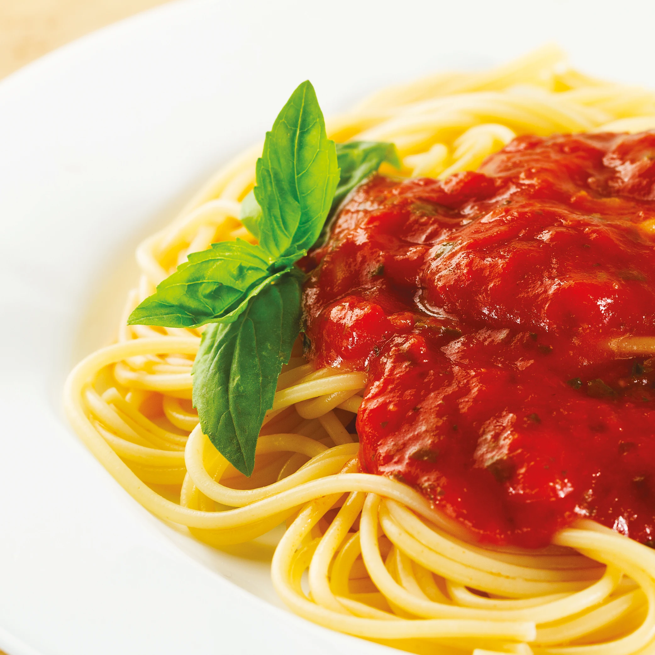 Private label top high quality italian cooking italian Tomato pasta sauce with basil canned made in Italy for pasta pizza