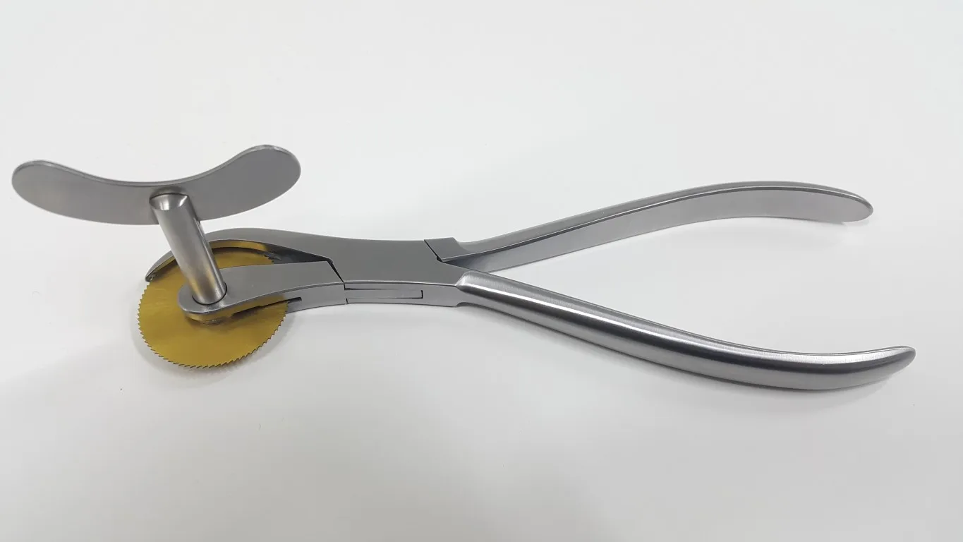 Surgical Ring Cutter Tool and Band Remover, Stainless Steel Diamond ring cutting scissors Hospitals, clinics and jewelers