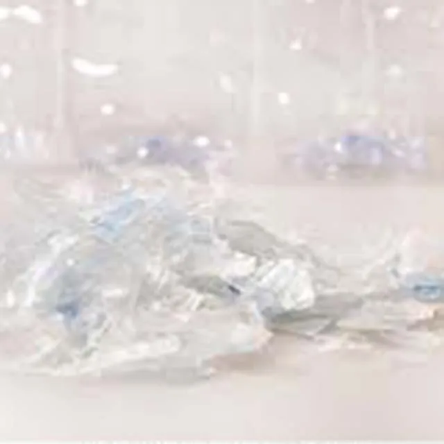 Recycled Bottle Flakes / Bottle Flakes Hot Washed Pet Raw Materials Plastic Granules Pet Bottle Flakes