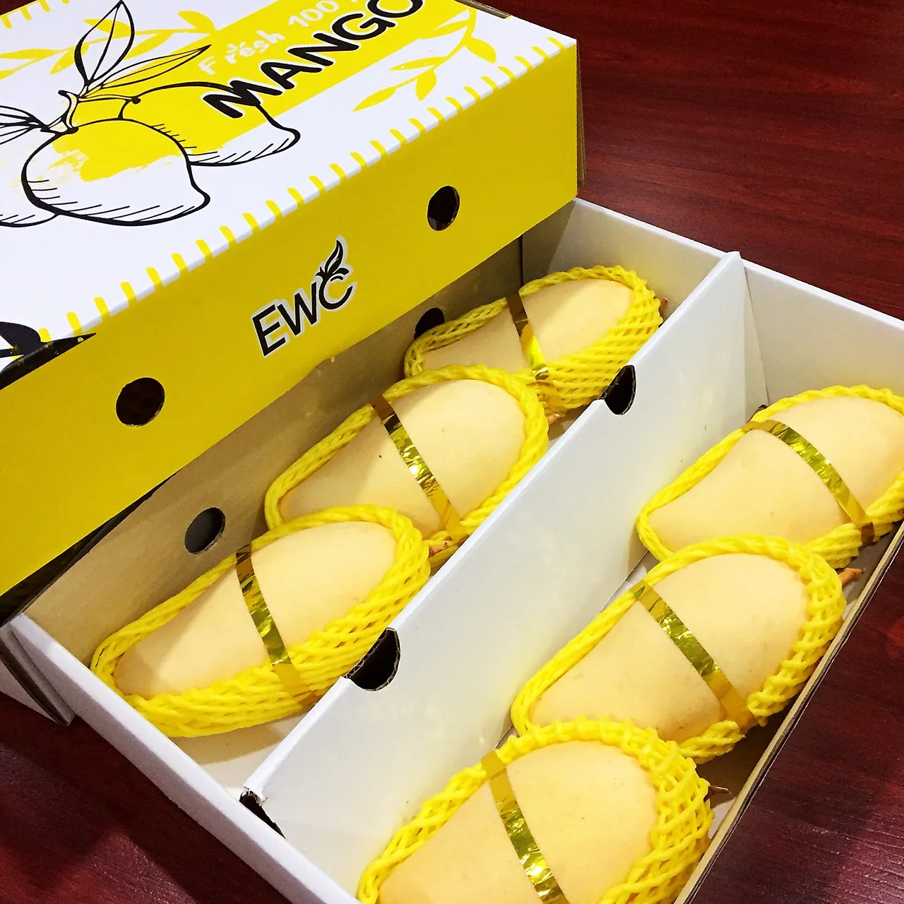 
Fresh Mango Gold Honey Namdokmai High Quality Topicals Fruit Hot selling 