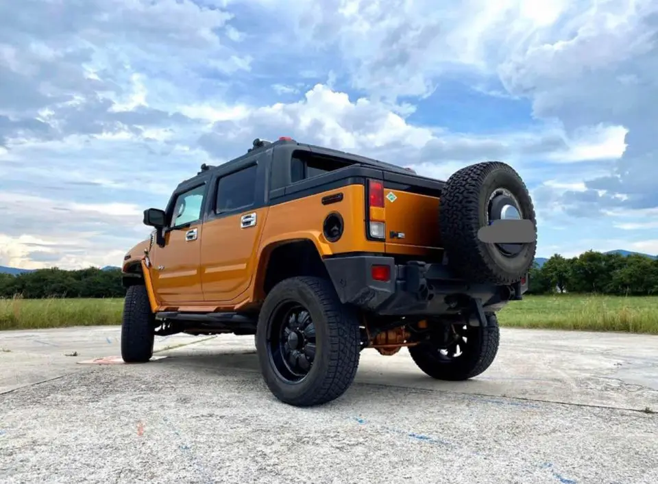 NEWLY LANDED AND VERY CLEAN Hummr H2 6.0 Fusio Orangee  FULLY AVAILABLE IN STOCK WITH GREAT DISCOUNT