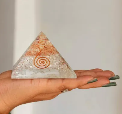 Orgone Pyramid Clear Crystal stone Red Carnelian And crystal quartz Pyramid With Tree Of Life Symbol pyramid for Reiki Healing