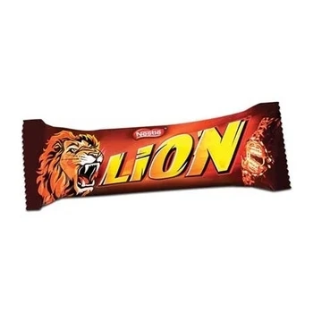 Брусок арахисового шоколада Nestle lion