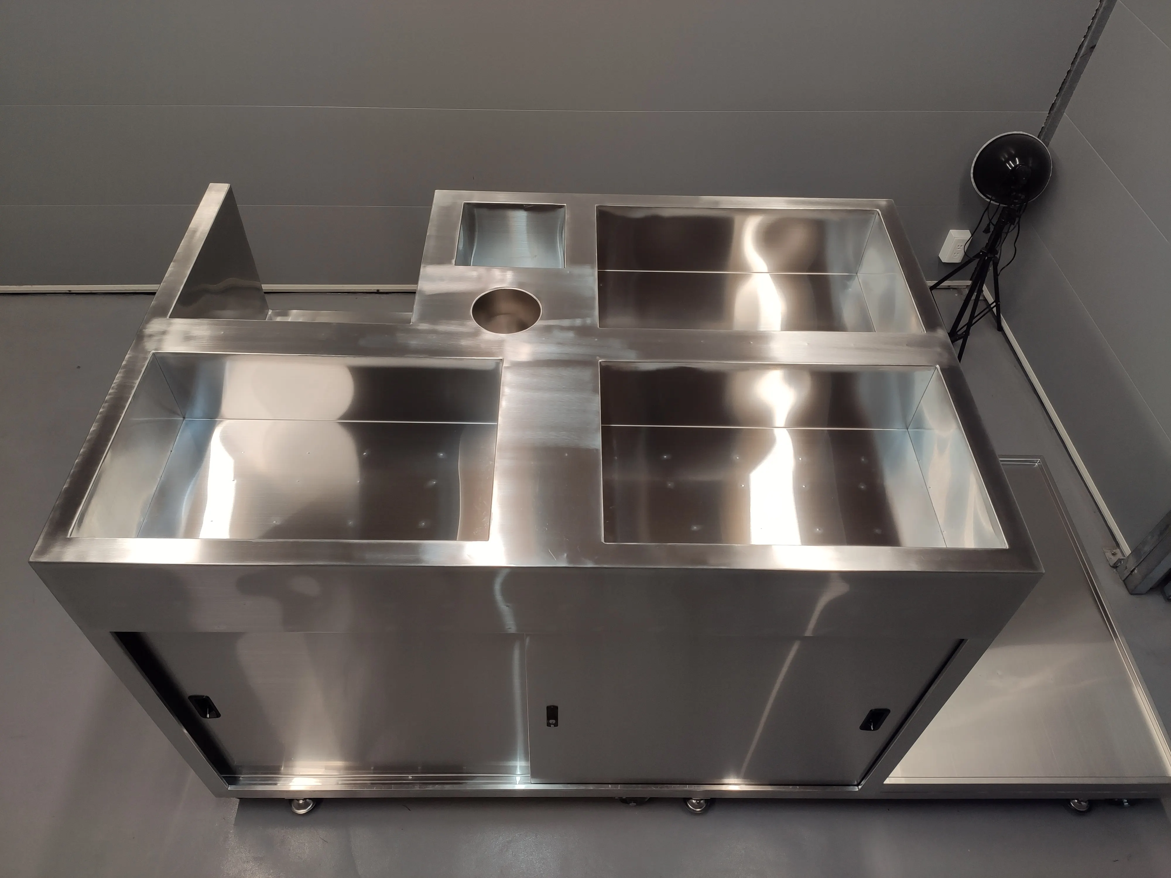 Canteen stainless steel tableware storage cabinet