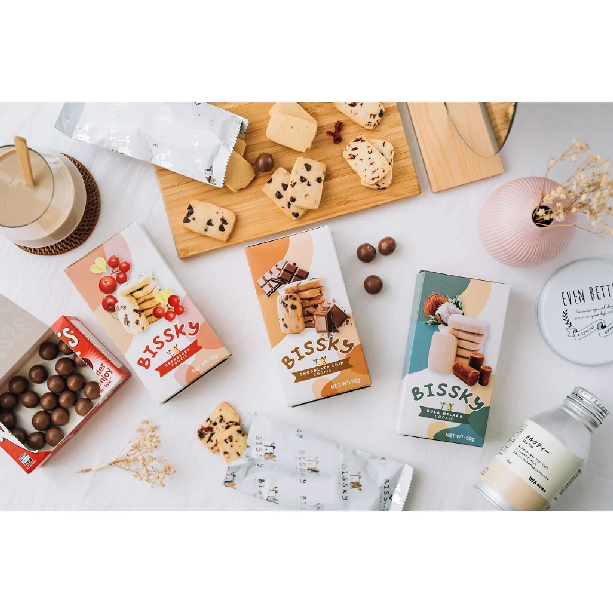 Ordinary Type Gula Melaka Malacca Sugar Flavour  Semi Hard Texture Packaged Box Bissky Gula Melaka Cookies