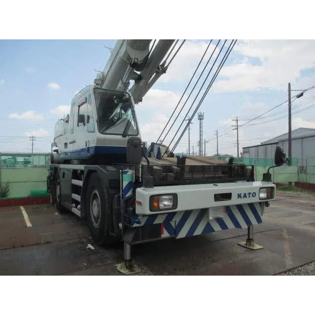 
Rough Terrain Crane Kato KR25H 