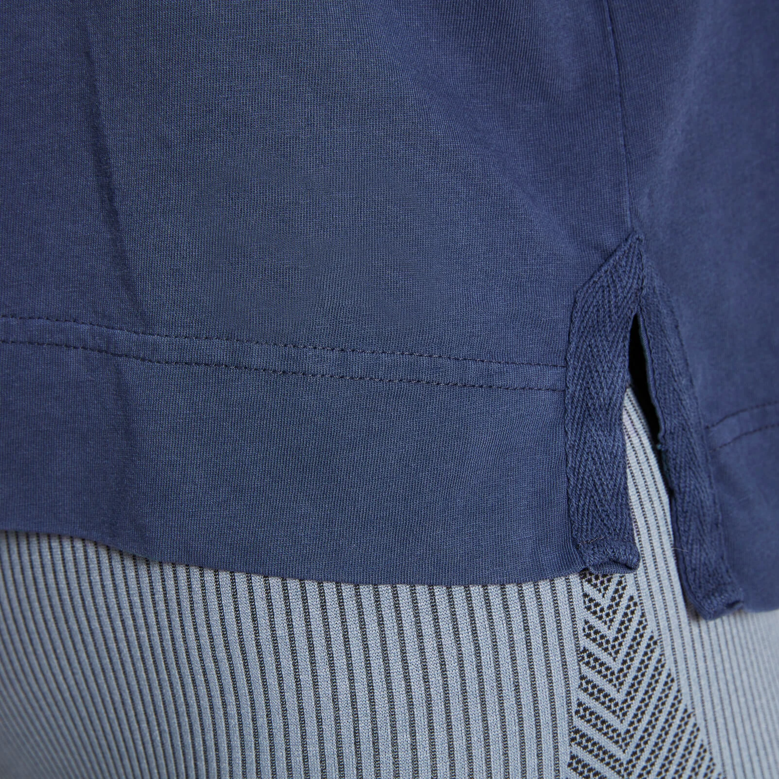 Оптовая продажа экологически чистые топы для фитнеса большие размеры Спортивная рубашка и брюки йоги на заказ Длина XXL/XL/6XL дышащие с карманами