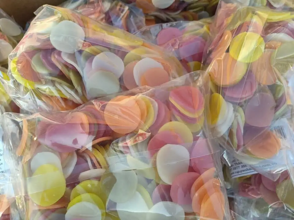 High Quality Crispy Prawn Crackers Colorful Uncooked Shrimp Chips Cracker Seafood Snack Healthy Ms.Lucy +84 929 397 651