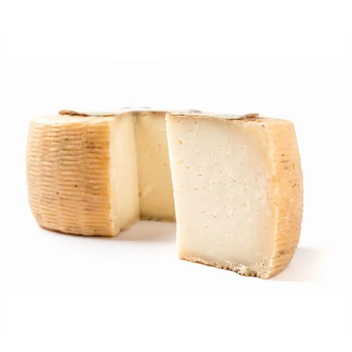 Best quality Italian product semi aged Pecorino cheese 1200 g gourmet for meal for restaurant