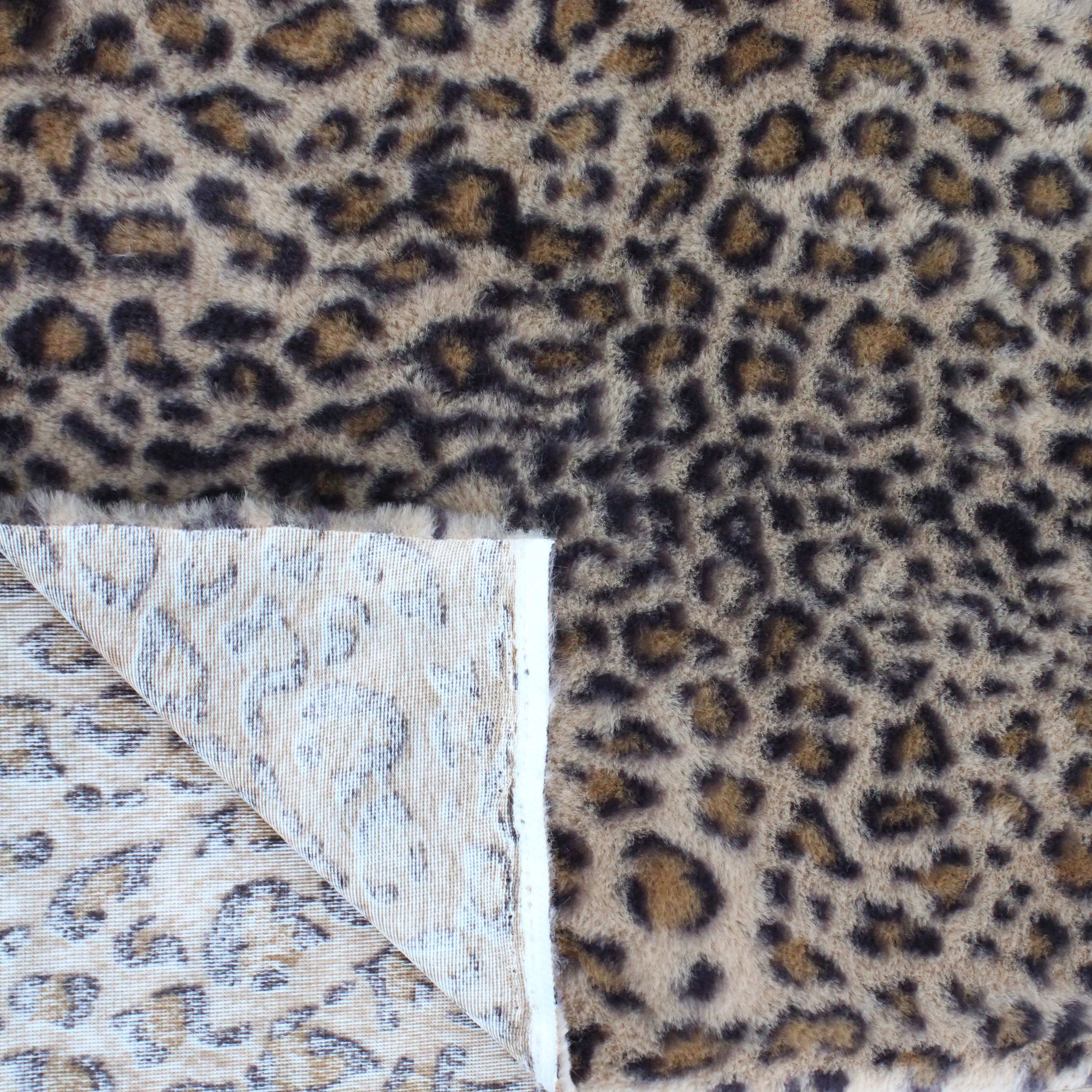 Polyester tiger custom leopard print soft skin-friendly faxu rabbit fur warp coat knitted hometexeile fabric