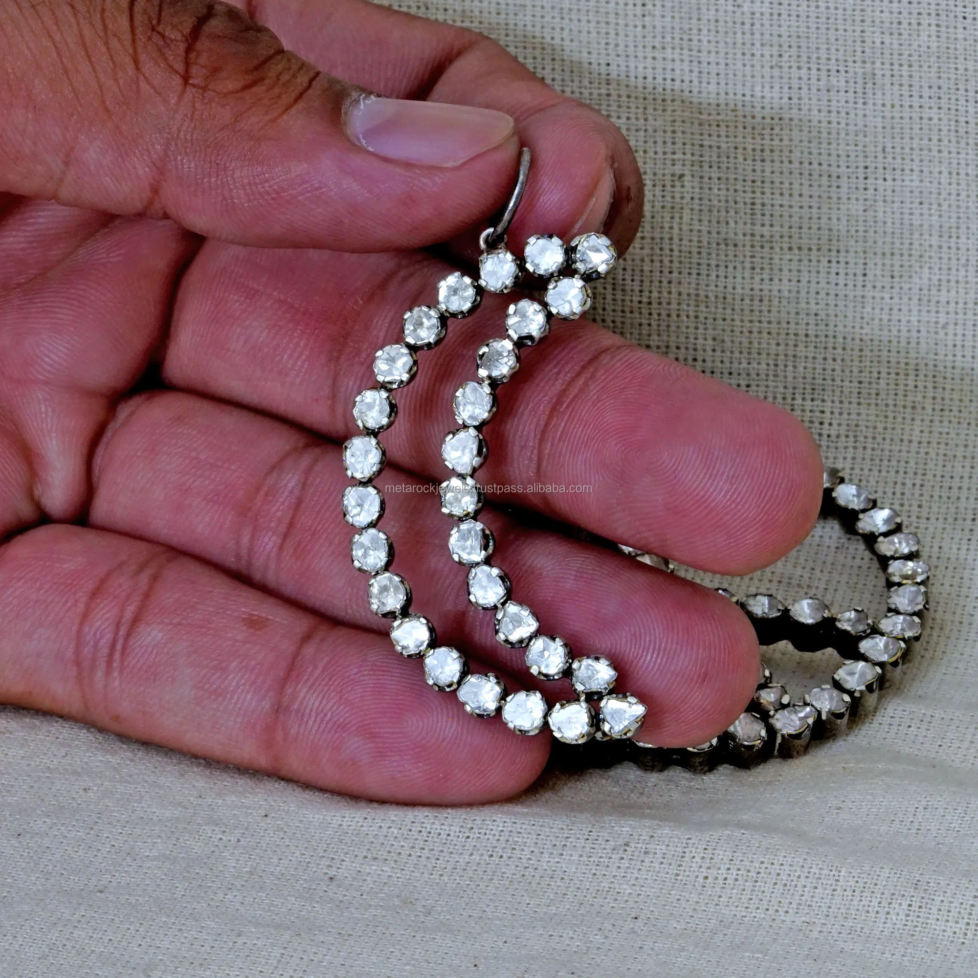 Natural Rose Cut Diamond Jewelry 925 Sterling Silver Polki Diamonds Crescent Moon Pendant