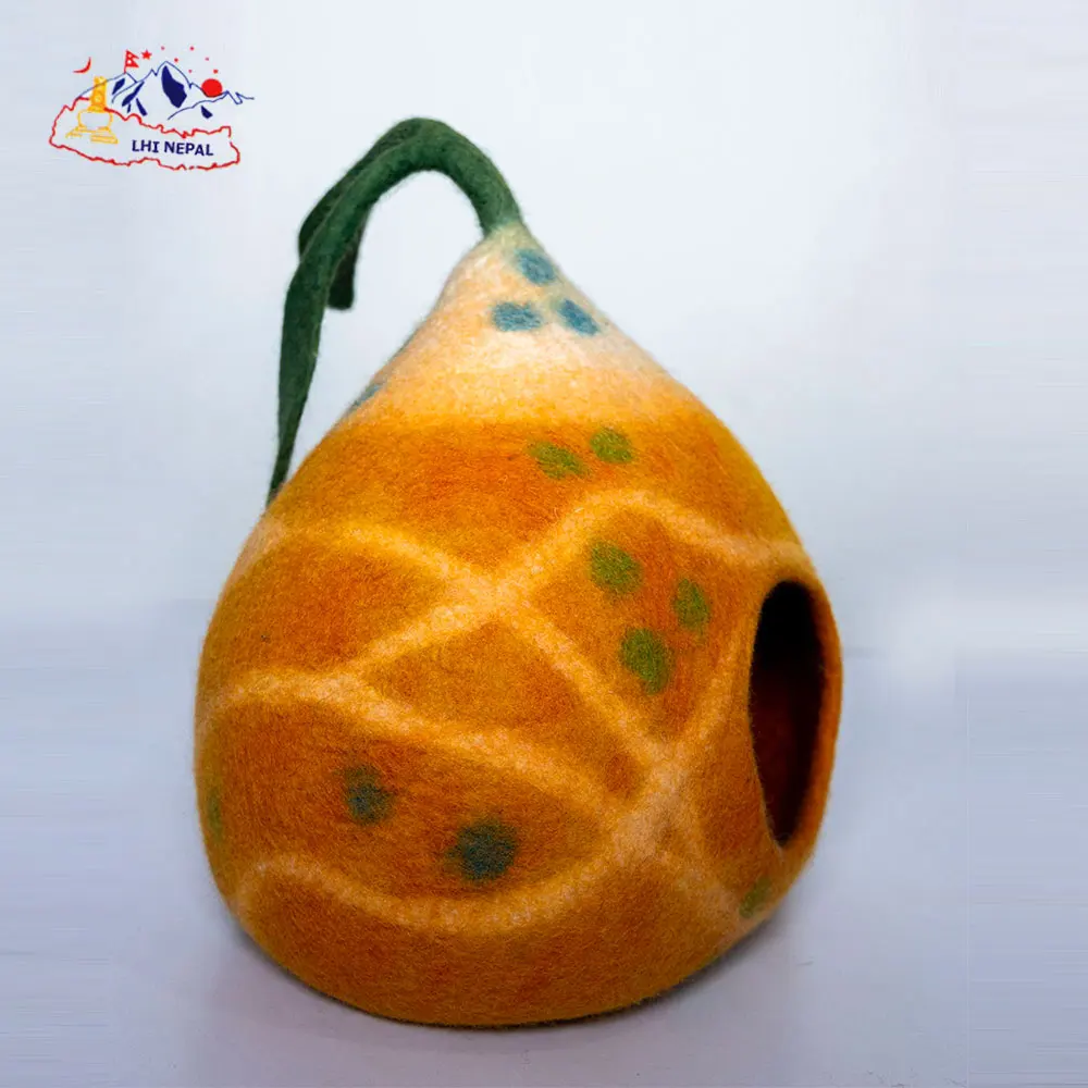 Eco-Friendly Felt Cat Cave Solid Pattern round Pet Bed for Cats and Dogs in Small Medium Large XL Sizes Travel-Friendly