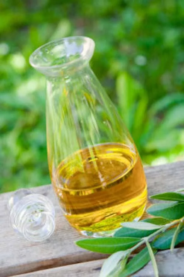 
Best 100% Natural and Pure Neem Kernel Oil Azadirachta Indica Cold Press Grade Wholesale Supplier 