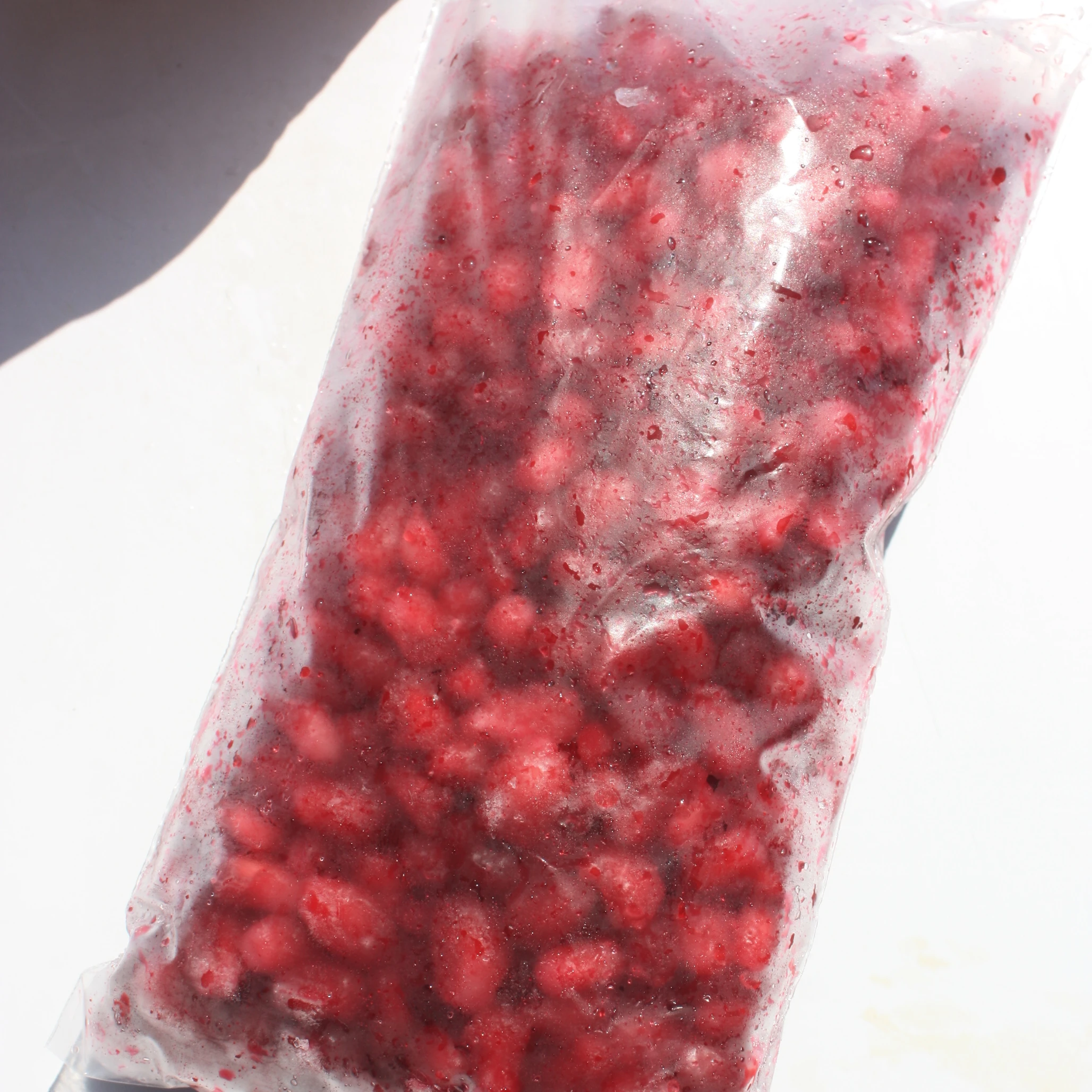 Замороженный гранат