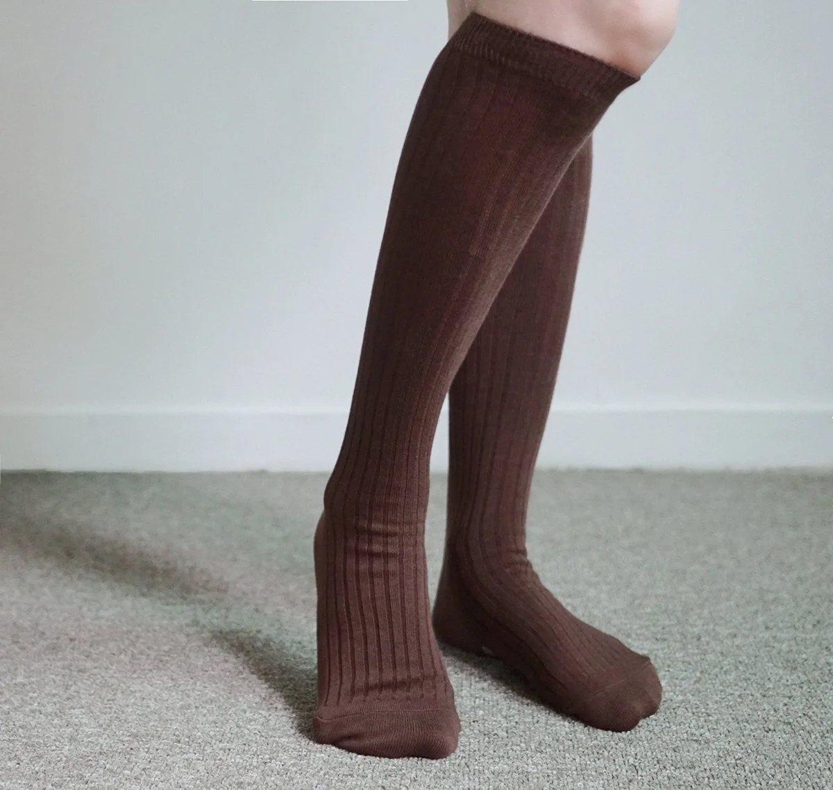 Made in Korea Women wholesale cotton knee socks stocking Korean custom logo OEM ODM