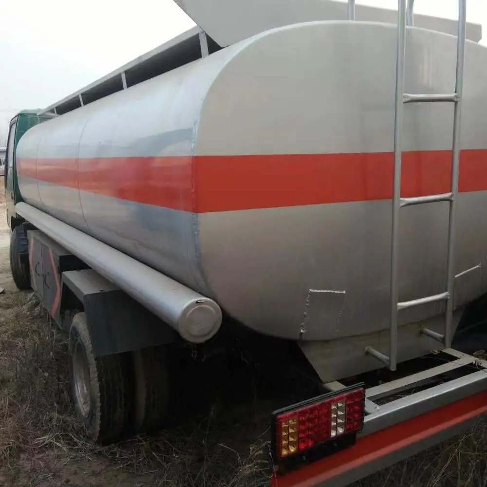 CHINESE 20000 Liters 6000 Gallon Diesel Oil Transporter Capacity Fuel Tank Tanker Truck For Sale