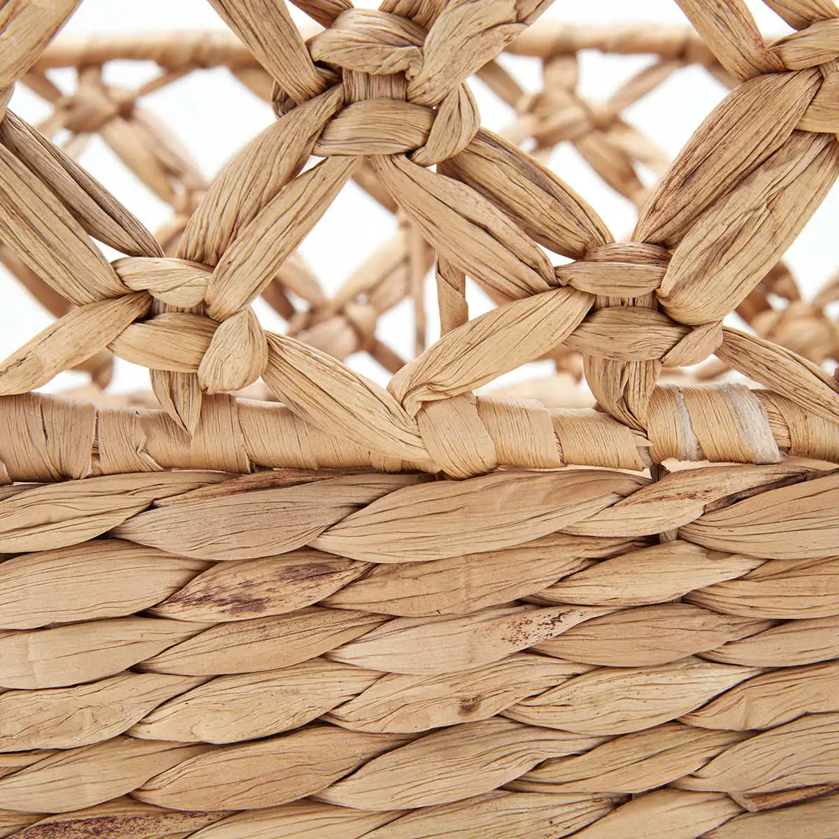 Water Hyacinth Basket Laundry Basket Organization Storage Basket with Handles Vietnam Supplier Competitive Price Wholesale