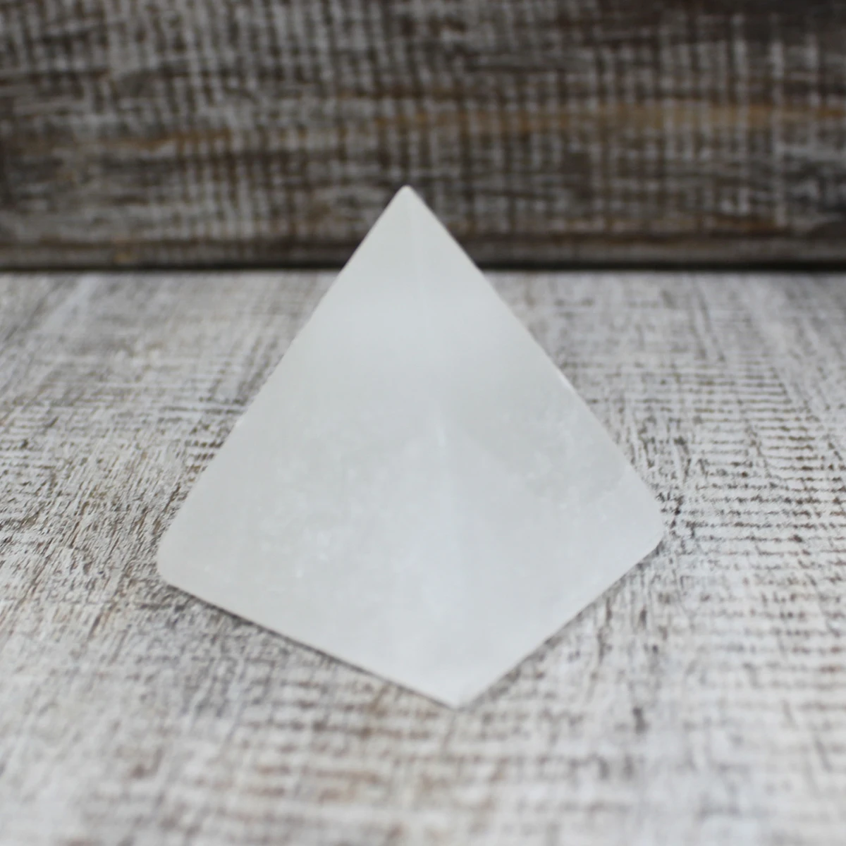 NEW SELENITE Agate PYRAMID / SELENITE STONE PYRAMID / HIGH QUALITY SELENITE AGATE PRODUCT