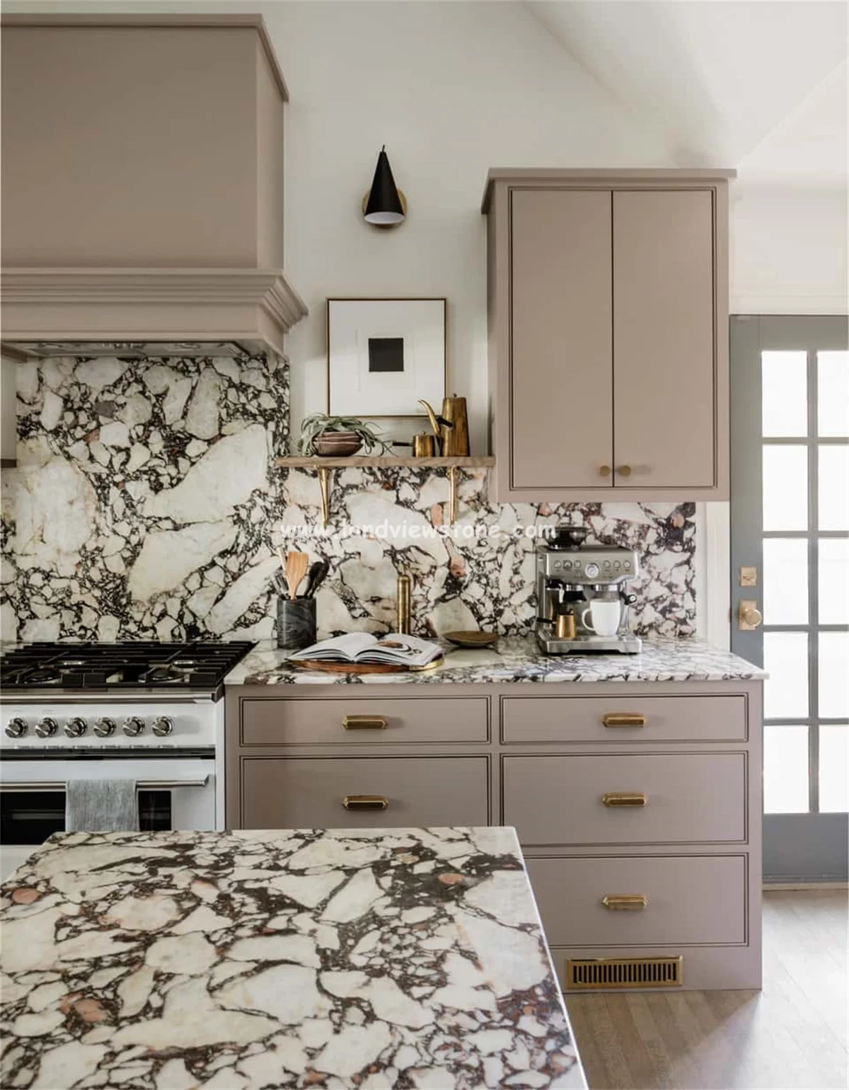 White Marble Wall and Floor Tiles Calacatta Viola Red Marble For Bathroom and Kitchen Decoration