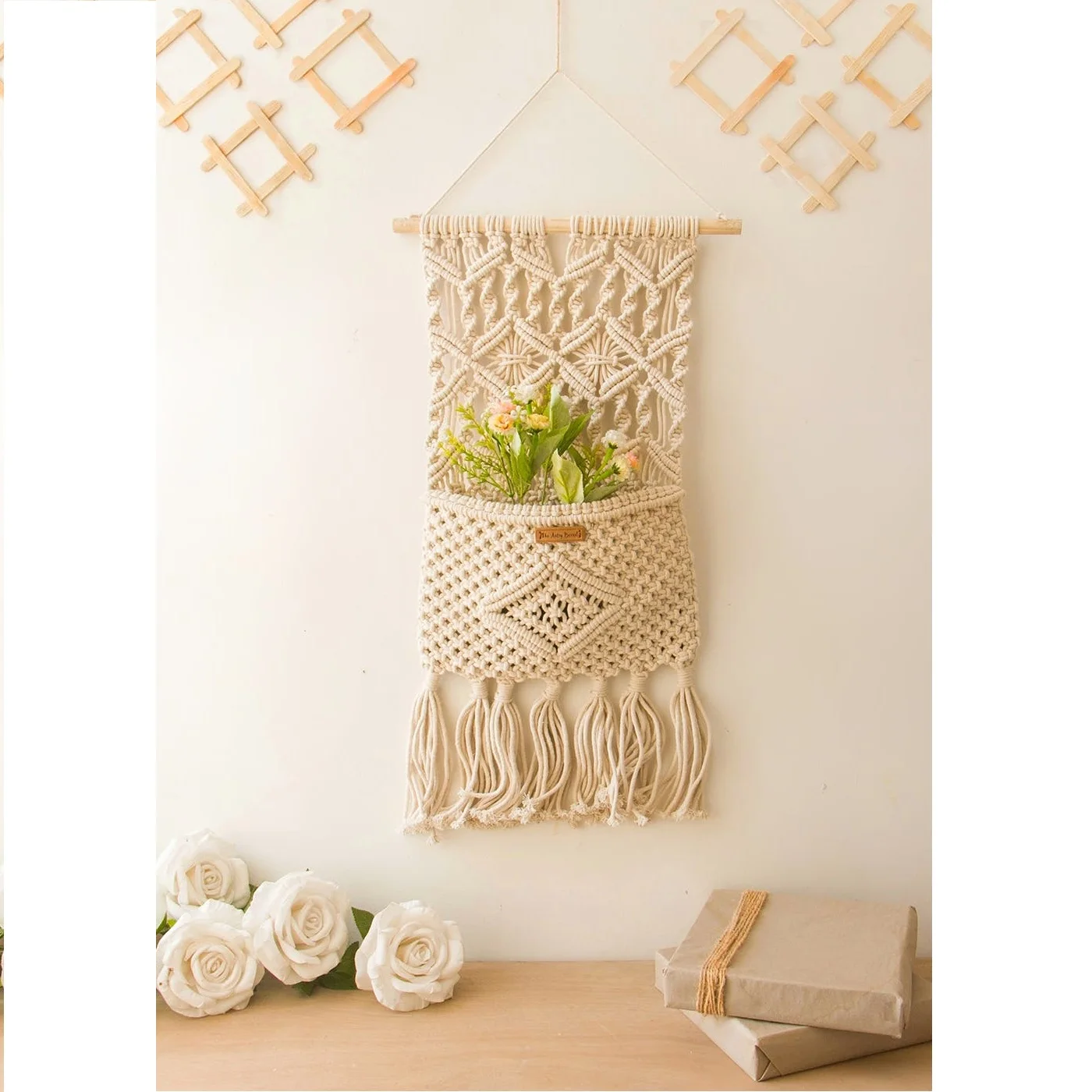 Лидер продаж элегантный ручной тканый держатель для магазинов макраме маленьких букв открыток и цветов Настенный