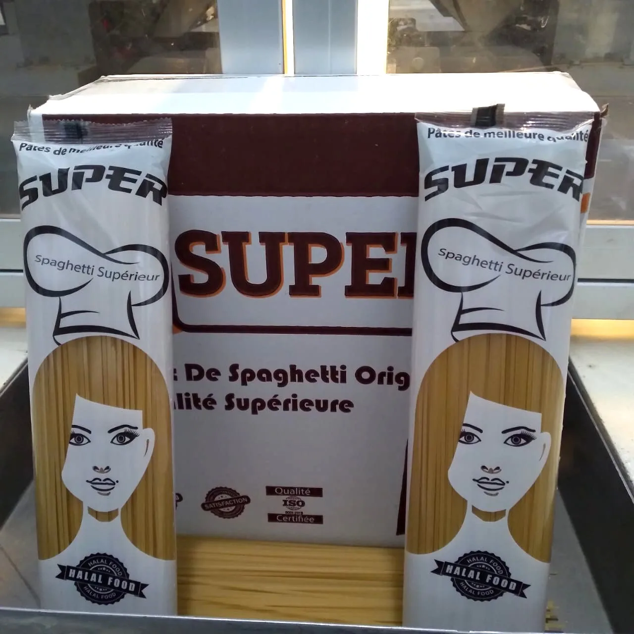 Halal Certified Spaghetti Pasta 18 Months Shelf Life Wheat-based Packaged in Bag or Box Cooked Style