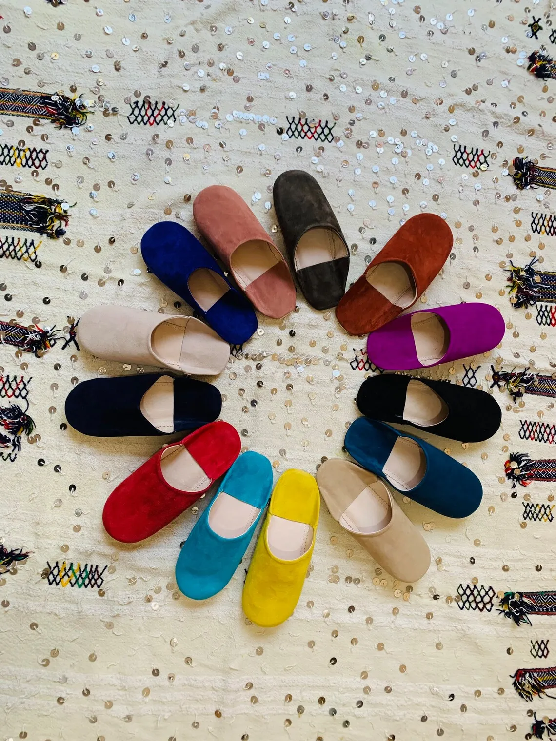 Тапочки из натуральной кожи сделанные вручную