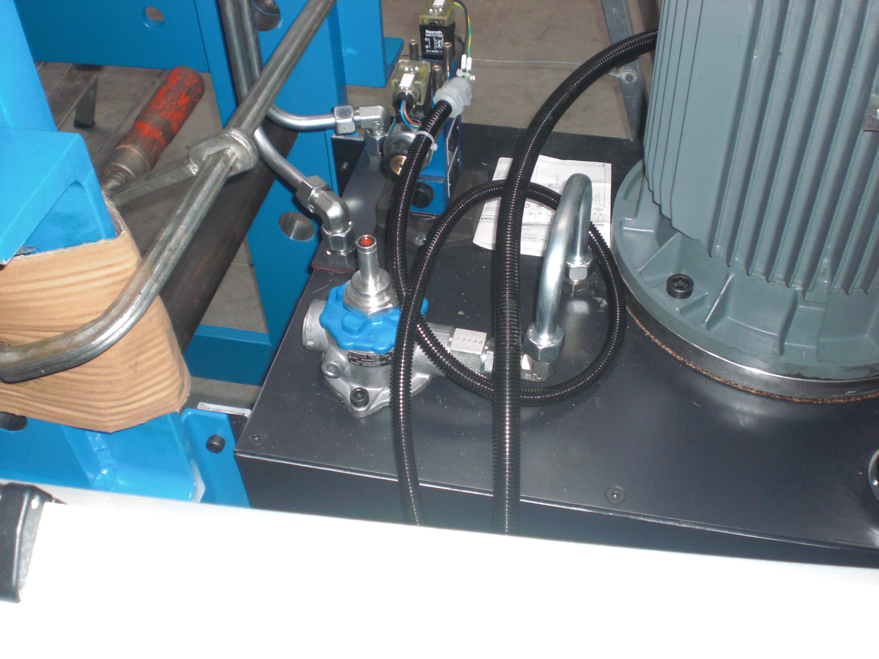 Hydraulic workshop press WSP390 1000-2500kN