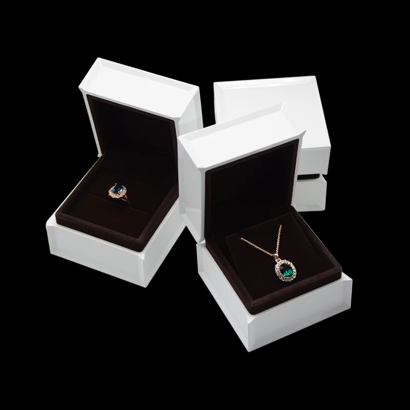 wholesale custom plastic velvet white black jewelry packing box ring