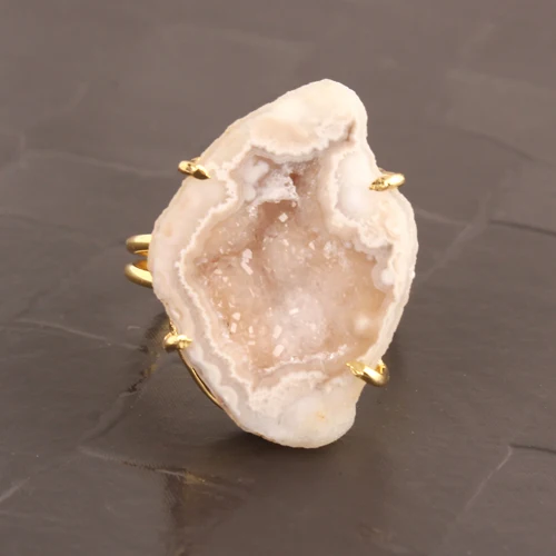 Factory price natural lite orange geode druzy ring gold/silver plated ring hot sale prong setting adjustable unisex ring jewelry