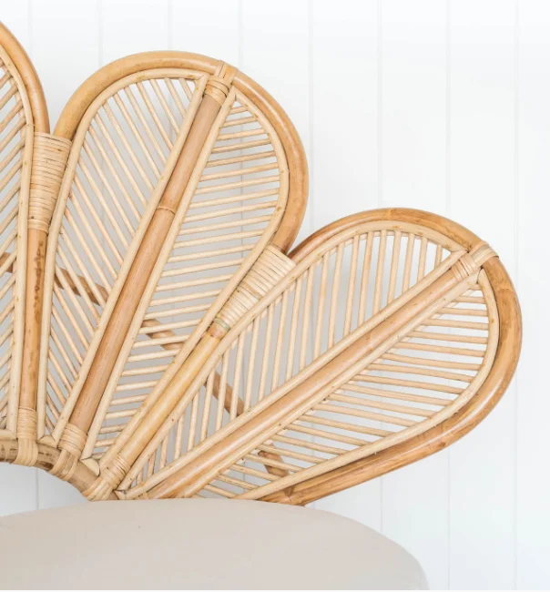 High Quality Natural Color Wicker Rattan Flower Chair