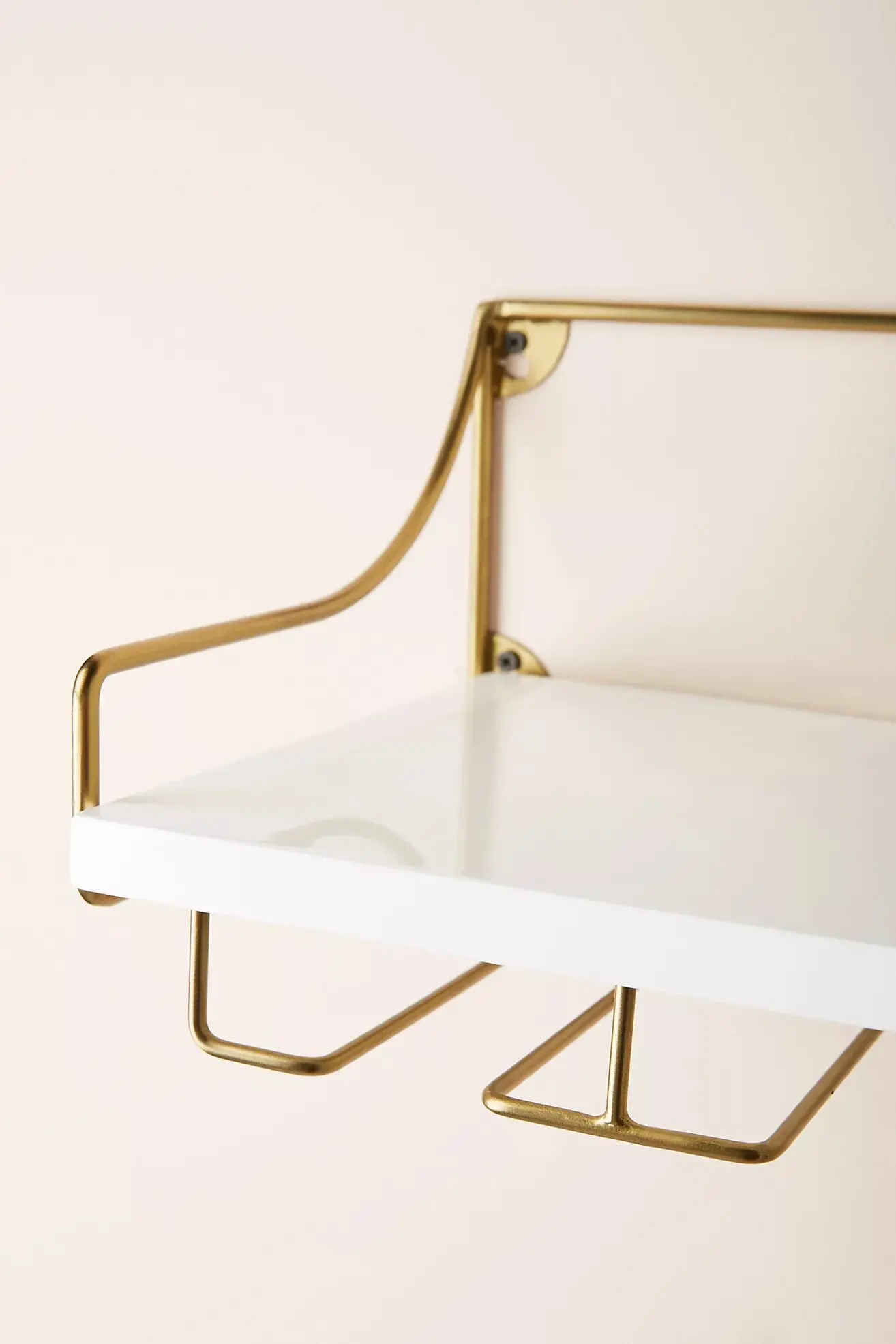 2022 Wholesale Fashion Shaped Classic Contemporary Metal Wine Rack With Wine Cork Holder