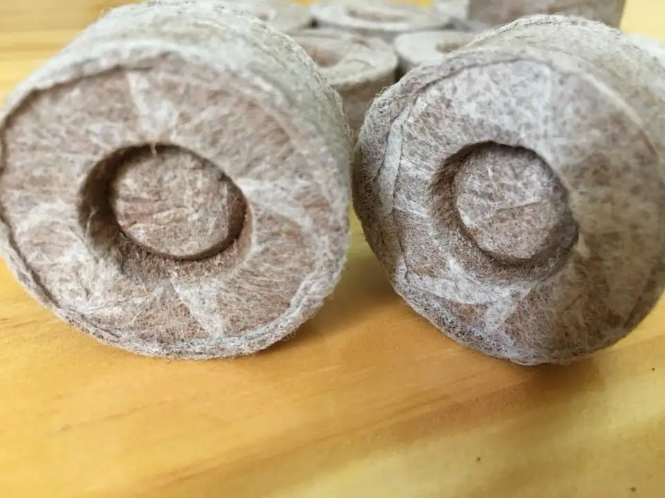 High Quality Coco Peat Pellet - Good Material For Planting Soil