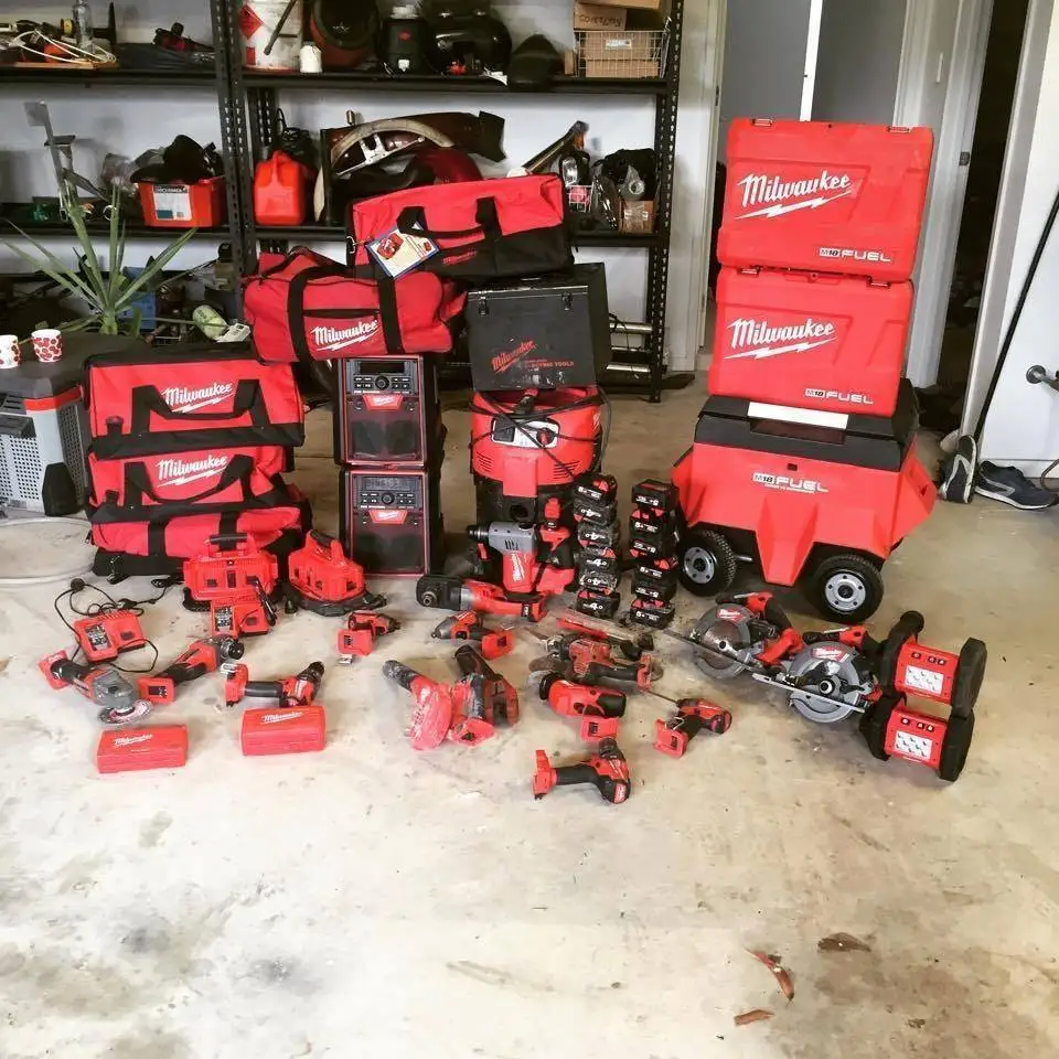  Получите новый купить 5 получи 5-й в подарок бесплатно оригинальный макитой LXT1500 18 вольт LXT литий-ионный шнур уменьшенного использования пластин набор с 15 кистями на высокоточном оборудовании