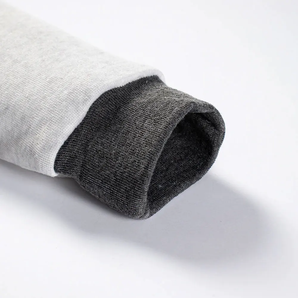 Front Zipper Style Grey And White Color Men Hoodies Use In Winter